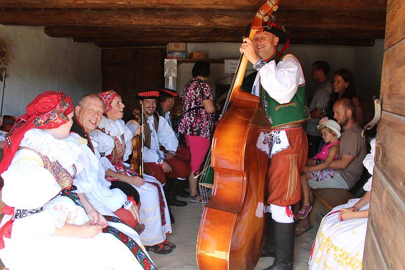 Muzeum vesnice jihovýchodní Moravy připravilo pro návštěvníky program Dožínky.