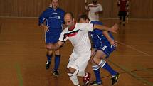 Futsal, okresní přebor: Stamaho Hodonín (v bílém) vs. Terezín