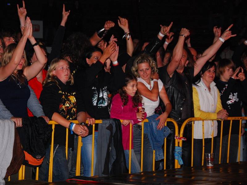 Arakain na strážnickém Rockfestu.