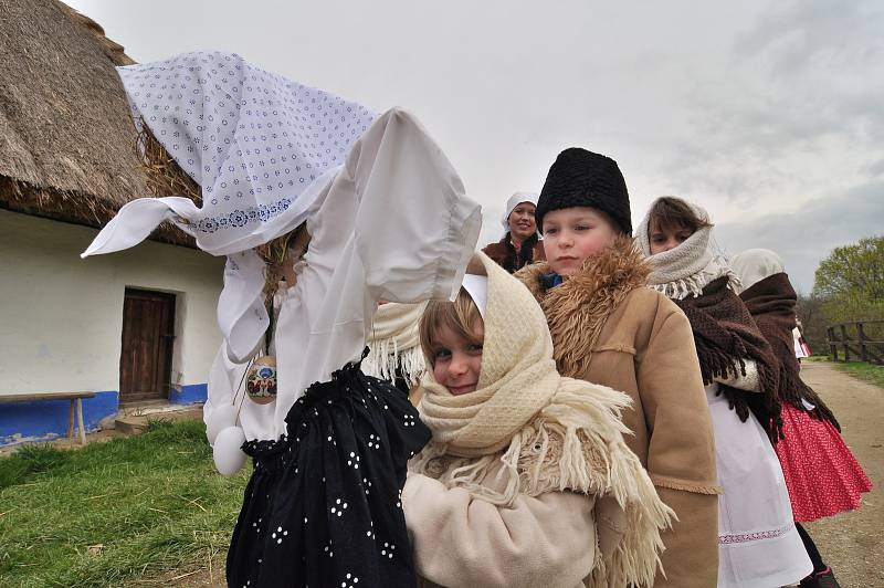 Fašanky, fašanky, Velká noc ide. Velikonoce ve strážnickém skanzenu