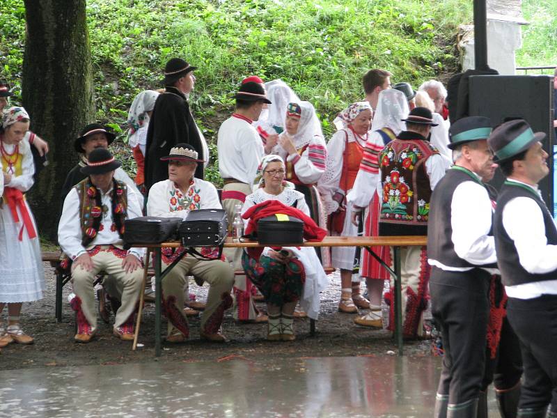 Folklorní festival Senioři 2015 v Petrově.