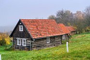 Bílé Karpaty na pomezí podzimu a zimy.