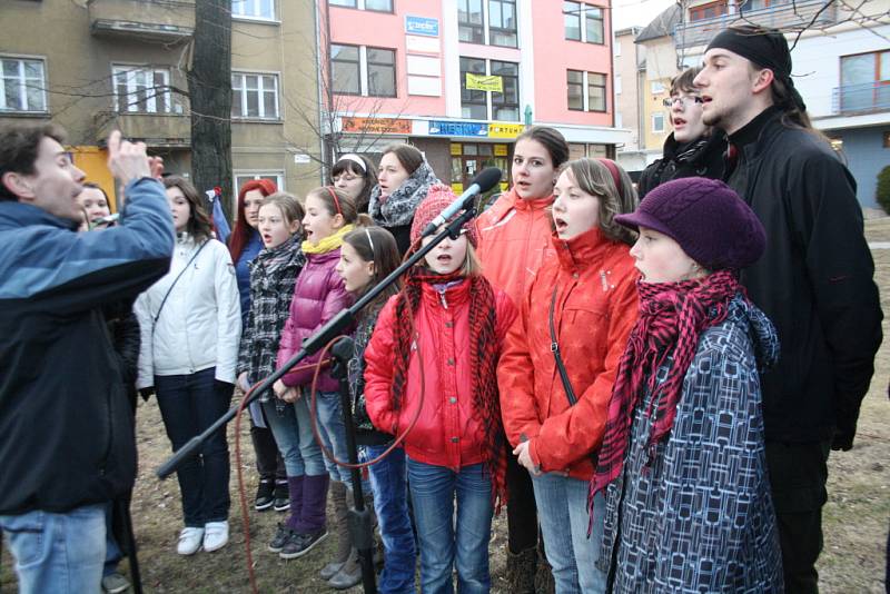 Oslavy výročí Masarykova narození.