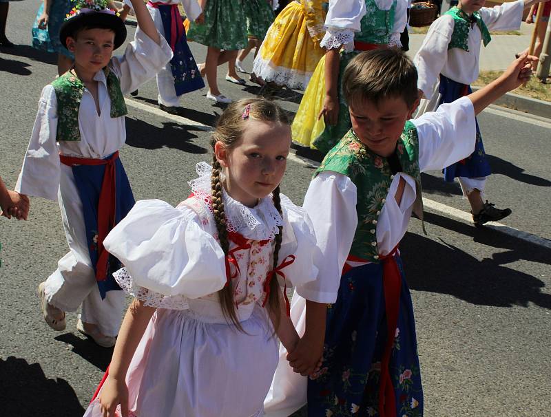 Mezinárodní folklorní festival Strážnice 2017, průvod městem.