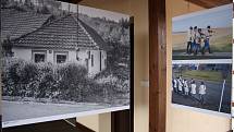 Výstava fotografií Folklor 2016 na Panském dvoře ve Veselí nad Moravou.