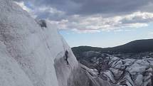 Kateřina Šardická z Čejče pracuje na Islandu jako Glacier Guide