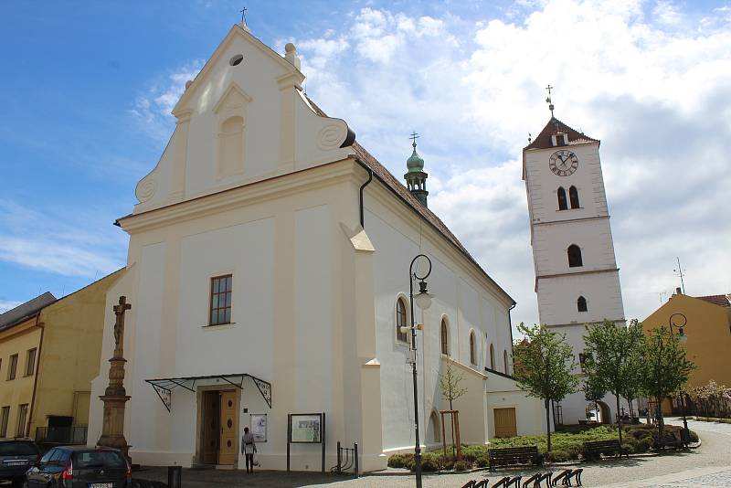 Kostel svatého Martina ve Strážnici.