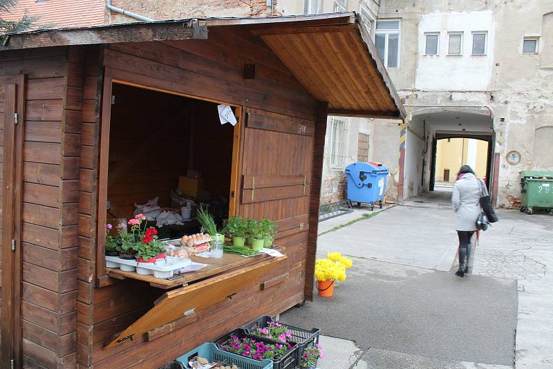 Městská tržnice v Hodoníně se otevřela poprvé v úterý. Stánky mají bývat otevřené i ve čtvrtek a v sobotu dopoledne.