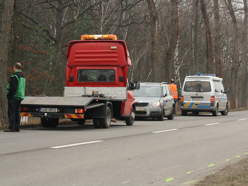 Mezi Mutěnicemi a Hodonínem došlo v úterý dopoledne k dopravní nehodě dvou osobních automobilů.