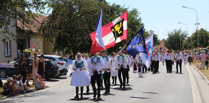 Mezinárodní folklorní festival Strážnice 2017, průvod městem.