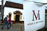 V Mutěnicích se již po čtvrté otevřely sklepy vinařům.