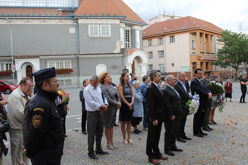 Pietní akt v Hodoníně u příležitosti osmdesáti let od úmrtí prvního československého prezidenta Tomáše Garrigua Masaryka.