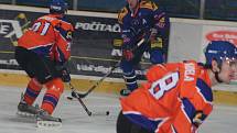 2. liga, východ: SHK Hodonín (v oranžovém) vs. HC Bobři Valašské Meziříčí