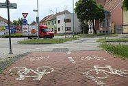 Místo budoucího přejezdu pro cyklisty v Hodoníně v Měšťanské ulici na křižovatce s Kollárovou.