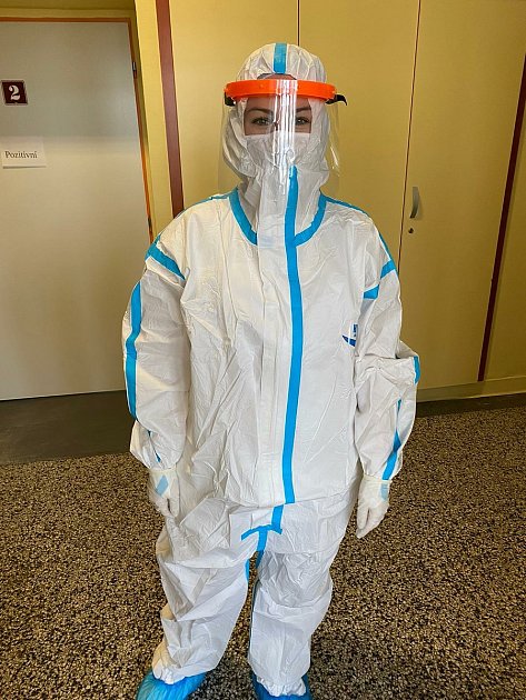 Dcera šéfky hokejových Drtičů Romana Gajošová v době pandemie pracuje na infekčním oddělení hodonínské nemocnice. Foto: archiv Romany Gajošová