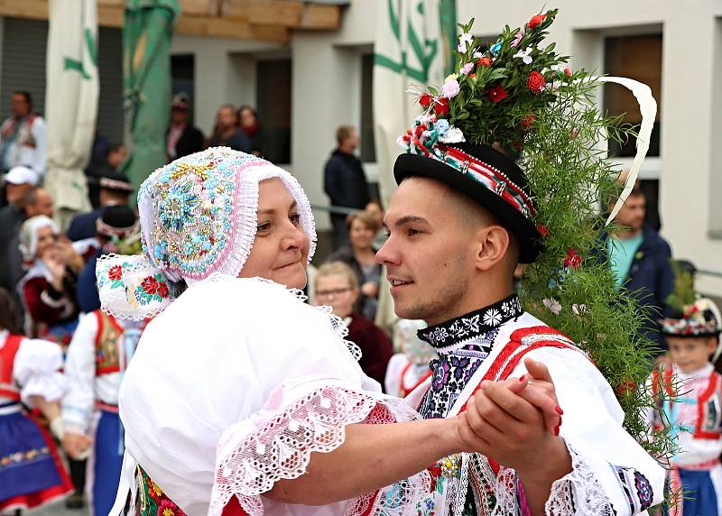 Druhý víkend v říjnu Ratíškovice žily krojovanými hody.