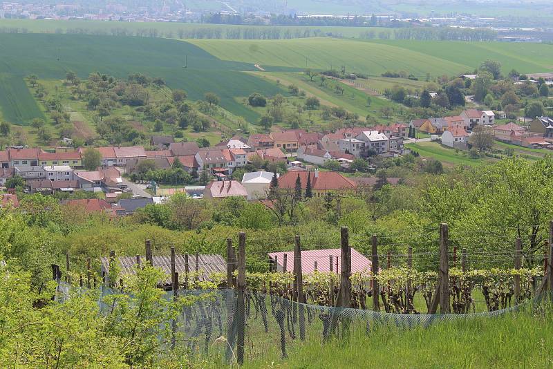 Znáte obce na Hodonínsku, Kyjovsku a Veselsku? Pokud si myslíte, že ano, zkuste si svoje znalosti ověřit v našem fotokvízu. Poznáte ze snímků, ve které obci byly pořízeny?