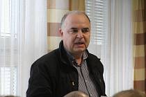 Lékař Masarykova onkologického ústavu Jiří Tomášek, který působí také v Nemocnici Kyjov, popsal úzkou spolupráci starostům spádových obcí.