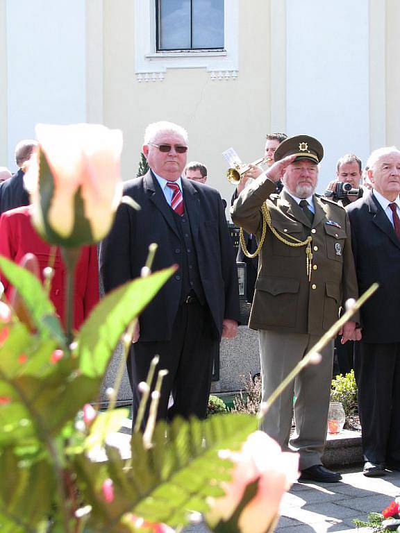 Svatobořické oslavy pětašedesátého výročí osvobození.