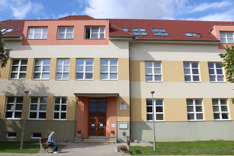 Nové odborné učebny v nástavbě Masarykovy základní školy ve Vracově.