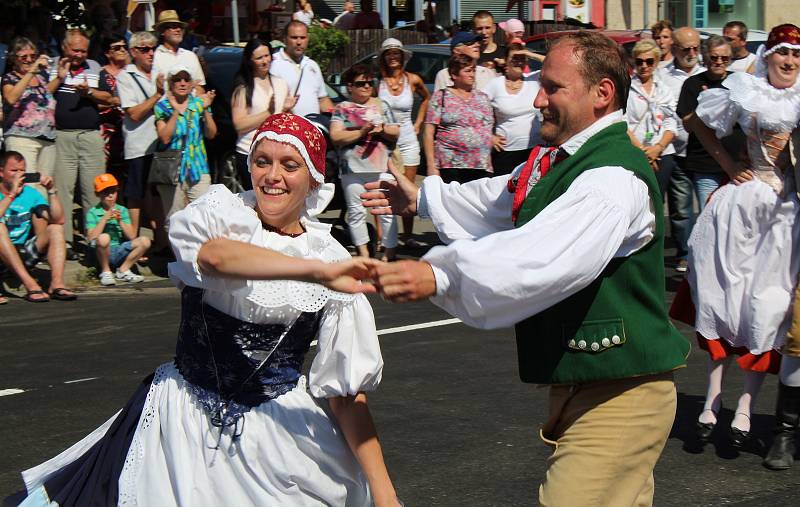 Mezinárodní folklorní festival Strážnice 2017, průvod městem.