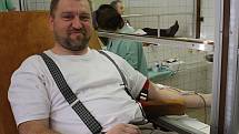 Členové sboru z Vacenovic darovali krev.