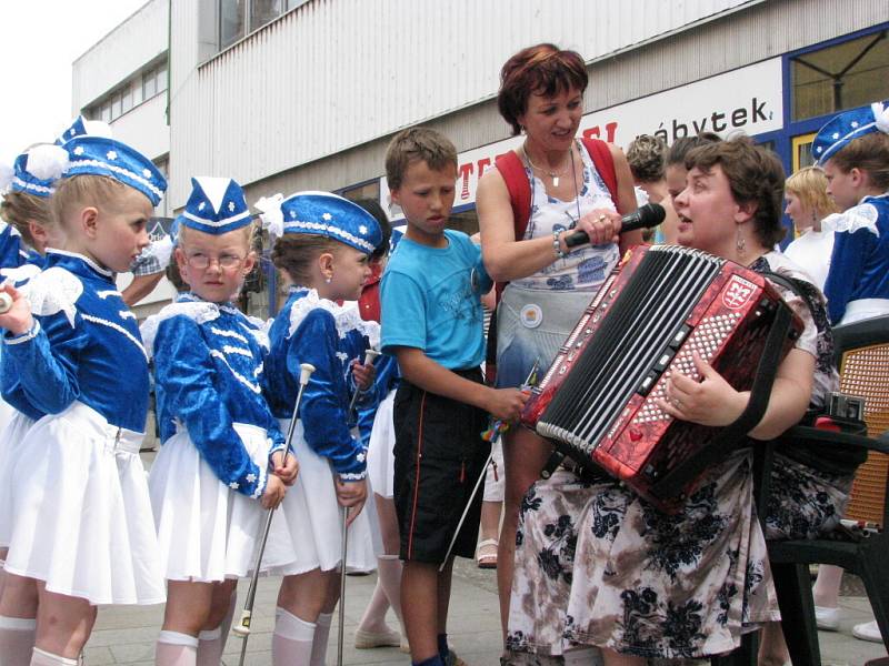 Mažoretky vystoupili k výročí města