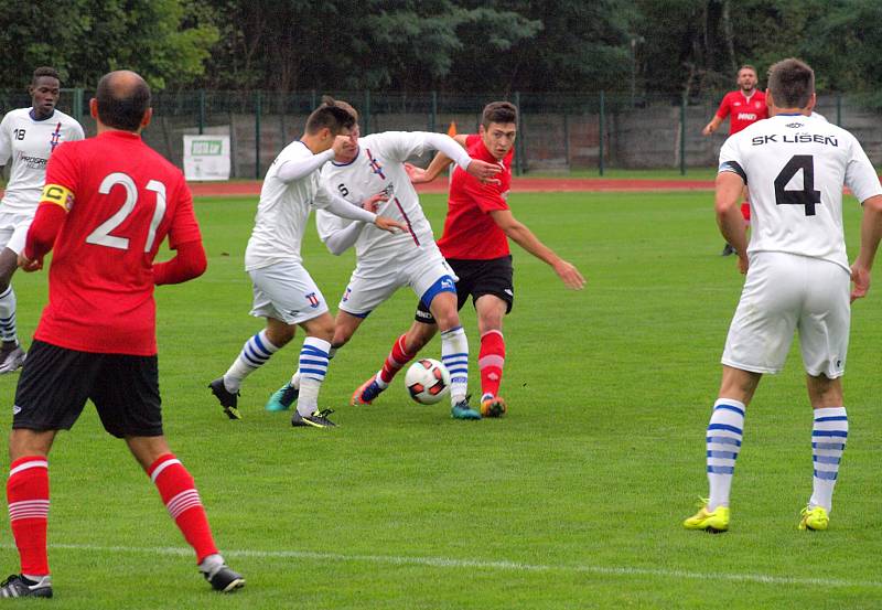 Fotbalisté Hodonína (v červených dresech) hráli v sedmém kole MSFL s brněnskou Líšní bez branek.