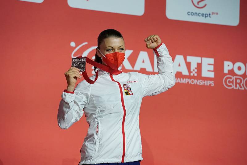 Karatistka Veronika Mišková se nakonec na olympiádu do Tokia nepodívá.