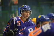 Dvacetiletý maďarský hokejista Andras Rózsahegyi v letošní sezoně nastupuje za druholigové Drtiče. 