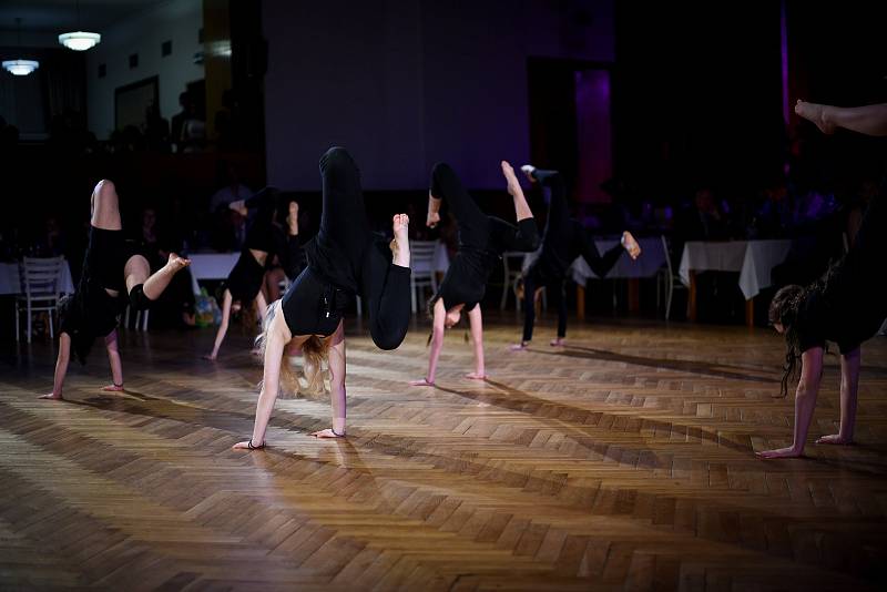 Taneční obor Základní umělecké školy Strážnice na plese ZŠ Školní.