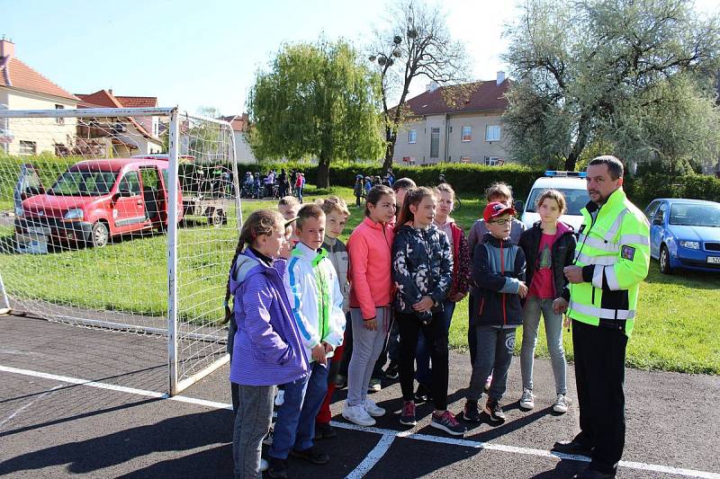 Děti z Kyjovska získaly průkazy cyklisty.