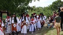 Dožínky ve skanzenu jsou ve Strážnici již tradiční folklorní akcí.