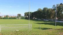 Fotbalové hřiště v Dubňanech, které vlastní Sokol.