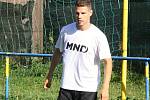 Jednadvacetiletý fotbalista Filip Žák je novou posilou třetiligového Hodonína, kde ve čtvrtek zahájil letní přípravu na novou sezonu.