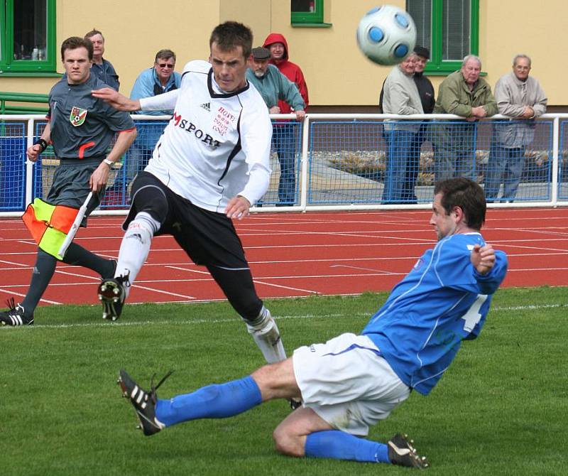 Krajský přebor: Kyjov (v modrém) vs Moravský Krumlov