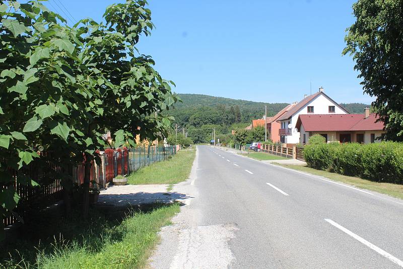Místní část Vrbovců Šance, ještě v roce 1997 osada U Sabotů.