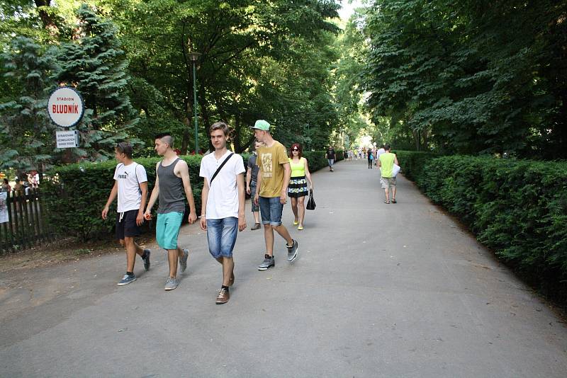 Ve Strážnici se konal jednasedmdesátý ročník Mezinárodního folklorního festivalu. Vystoupily tam soubory z celého světa.