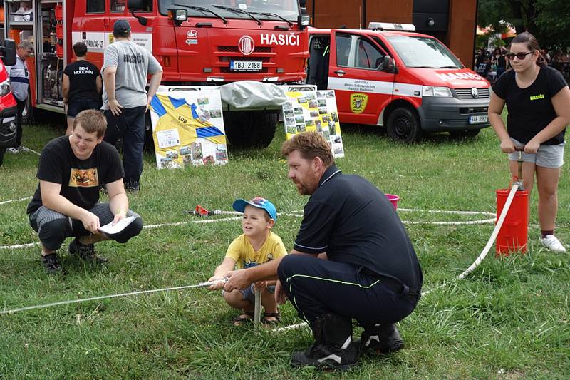 Akční zakončení prázdnin si užily děti ve Slovanském hradišti v Mikulčicích.