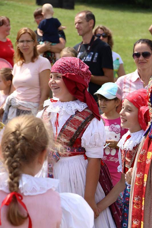 Dožínky ve skanzenu jsou ve Strážnici již tradiční folklorní akcí.