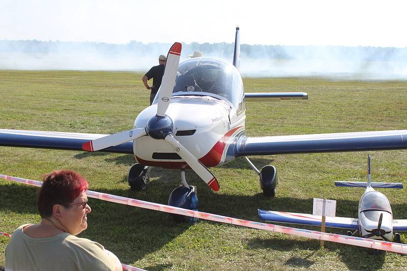 Velký letecký den, Aeroklub Kyjov si připomíná 75. výročí založení.