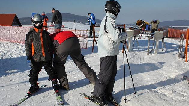 Sezona se blíží: na lyže pouze na Filipov. Ostatní zůstanou zavřené -  Hodonínský deník