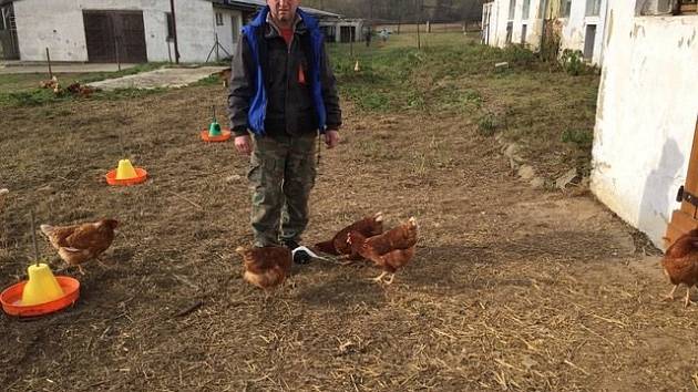 Farma Labuty je projekt na znovuvyužití opuštěného labutského zemědělského družstva. Farma nyní zaměstnává čtyři pracovníky.