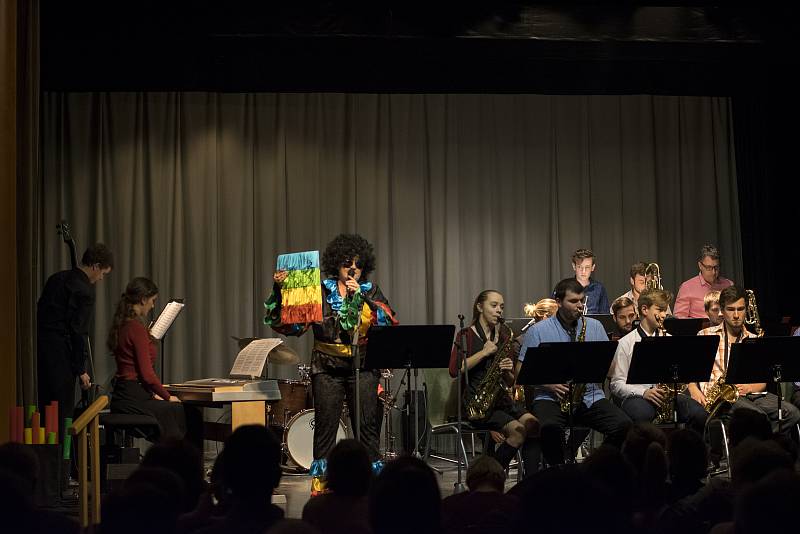 Jazzový koncert Jazzofon býval v minulých letech tématicky spjatý, například s Mikulášem. FOTO: Archiv pořadatele