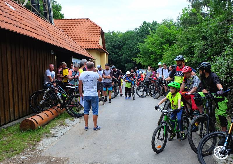 Cyklisté si pod Travičnou užijí nové singeltraily