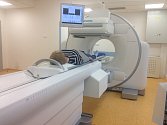 Nová hybridní kamera SPEC/CT slouží pacientům v kyjovské nemocnici. Její nákup vyšel na dvacet milionů korun, stavební úpravy na dalších pět.