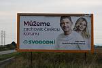 Politické billboardy podél silnice I/55 na Hodonínsku.