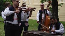 Strážnice o víkendu žila třiasedmdesátým folklorním festivalem.