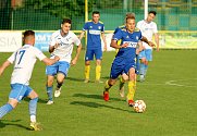 Fotbalisté Ratíškovic (v modrém) porazili 2:0 Bosonohy.