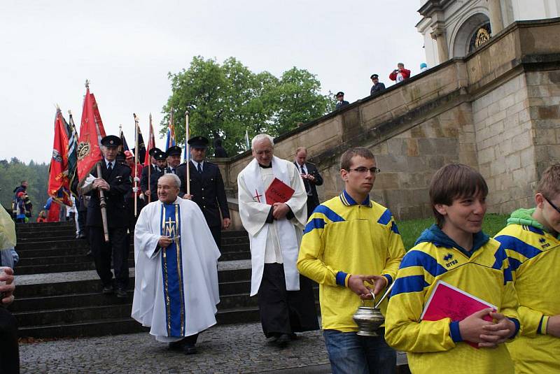 První z jedenácti poutí, které se každoročně konají ve Křtinách, už tradičně patří hasičům. Ti tam vždy na přelomu dubna a května slaví svátek svatého Floriána, patrona hasičů. 